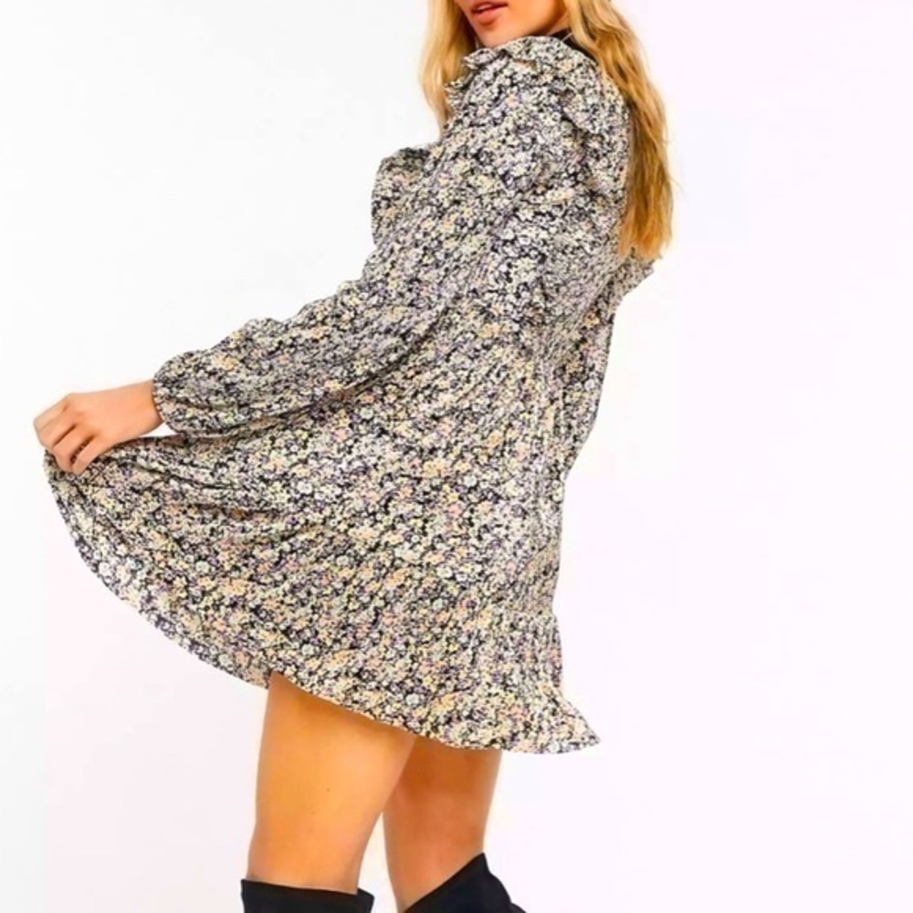 Pull & Bear ASOS plisse mini smock dress in pink floral print L gently preloved